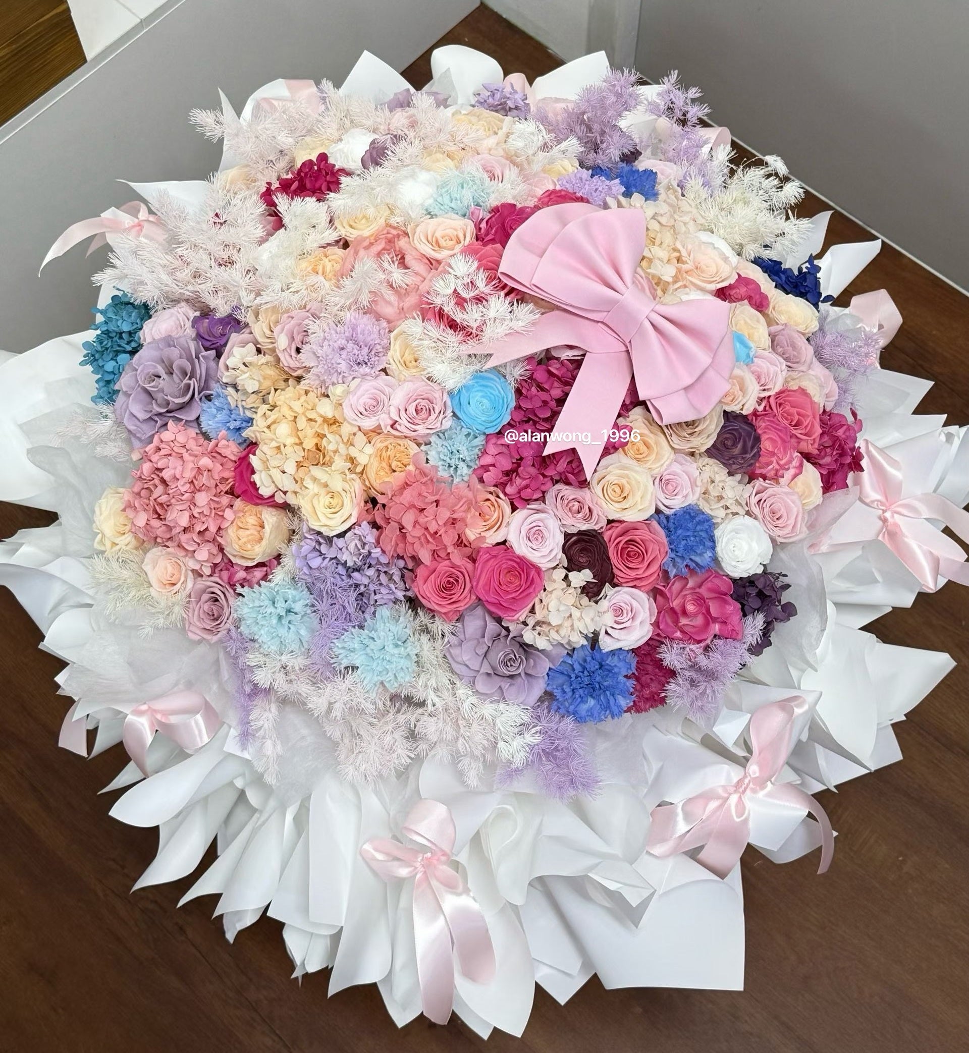 AW05 Confetti Tempest